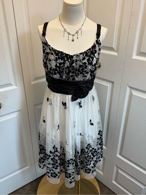 Michael Antonio Black and White Floral Fit-and-Flare Dress